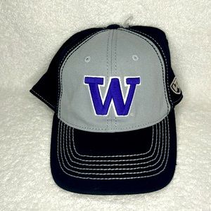 WASHINGTON HUSKIES:  BASEBALL HAT